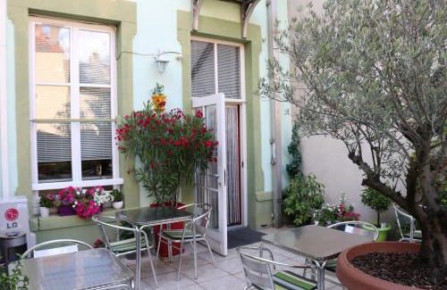 Thionville Hotel | Logis-Hôtel des Oliviers