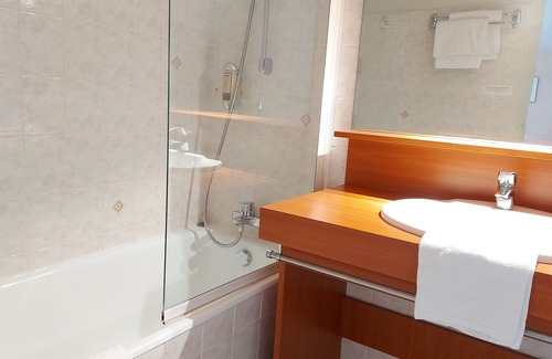 Locqueltas Hotel | Logis Hôtel Vannes Nord Le Clos des Hortensias