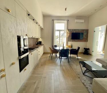 Budavar Apartment | Logodi Residence II LuxeStay - Freeparking