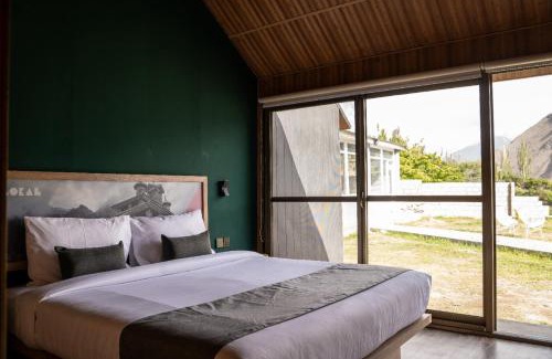 Karimabad Hotel | LOKAL Rooms x Hunza (5 Peaks)
