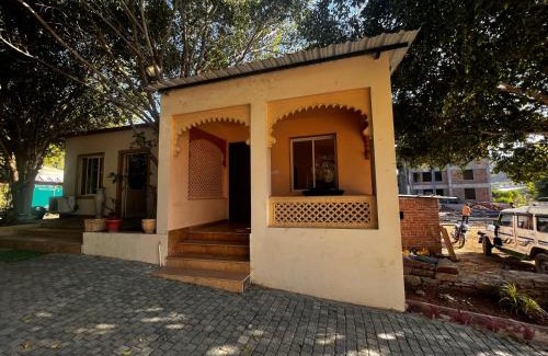 Barsar Hotel | Lokesh Hotel