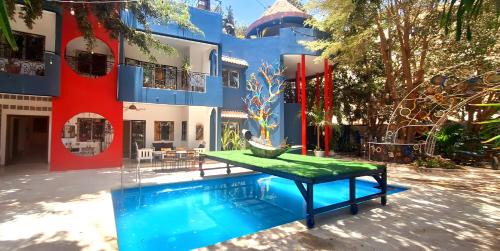Ouakam House | Loman Art