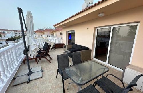 Ayia Napa Apartment | Lome Nissi Golden Sand