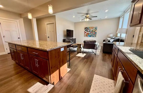 North Ogden Apartment | Lomond View Retreat: North Ogden's most beautiful and comfortable apartment!