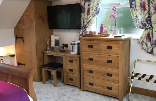 Pentraeth Bed & Breakfast | Lon y Traeth Bed & Breakfast