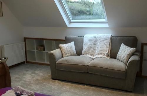 Pentraeth Bed & Breakfast | Lon y Traeth Bed & Breakfast