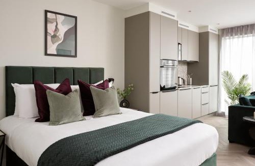 Whitechapel Apartment | London City East by Viridian Apartments