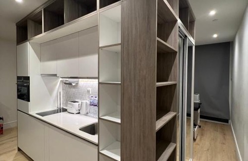 Heathrow Villages Apartment | London Heathrow Airport Apartment