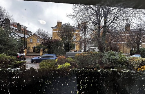 Wimbledon Apartment | London: Stunning 2 double bed apartment in Wimbledon London