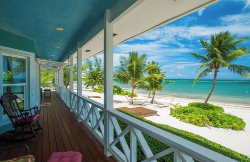 East End House | Lone Palm: Oceanfront Pool, 2 Free Kayaks, & Wide Beachfront.