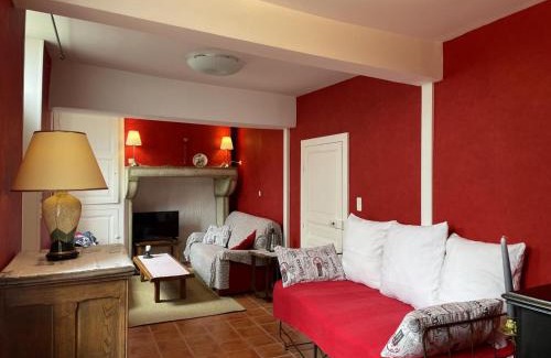 Brout-Vernet House | Longère bourbonnaise rénovée, calme, jardin, parking, proche commerces et loisirs - FR-1-489-35