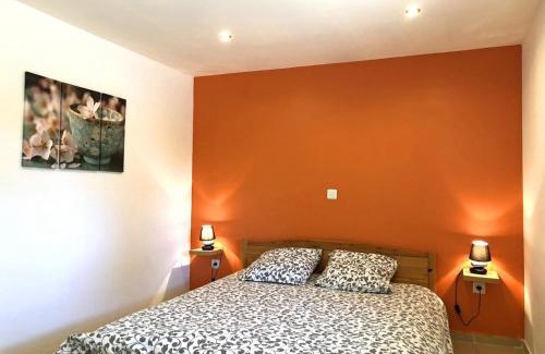 Echassieres House | Longère rénovée avec piscine privée, Wi-Fi et climatisation - FR-1-489-201