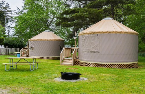 Seaview Resort | Long beach Camping Resort Yurt 9