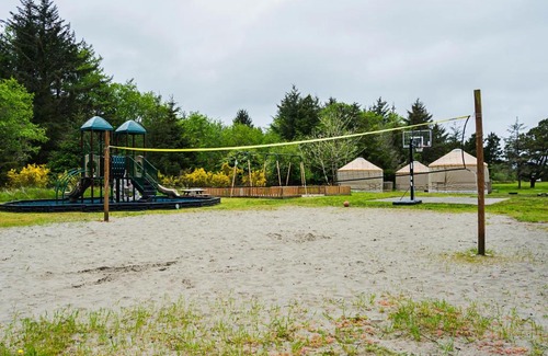 Seaview Resort | Long beach Camping Resort Yurt 9
