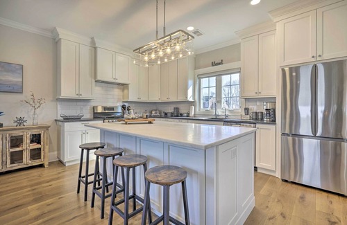 Long Branch House | Long Branch Home < 1 Mi to Beach!