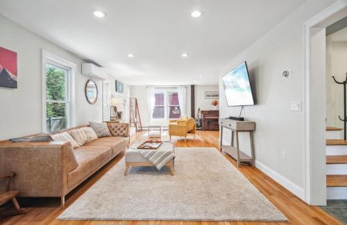 Rye House | Long John Landing - Heart of Rye - Near Beach