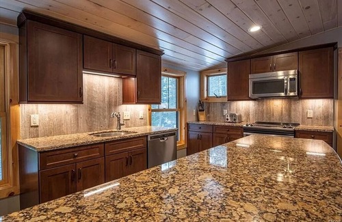 Brantingham House | Long Pond Lodge Brantingham