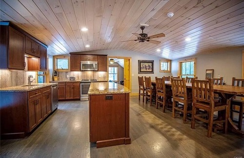 Brantingham House | Long Pond Lodge Brantingham
