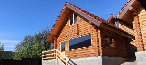 Rimetea Ski Chalet | Long Rock Chalets