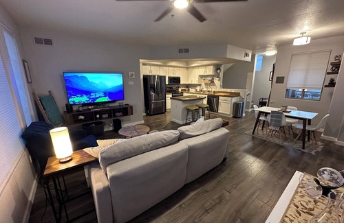 North Mountain House | Long Term Gem in the North Phoenix Desert, near ample amenities