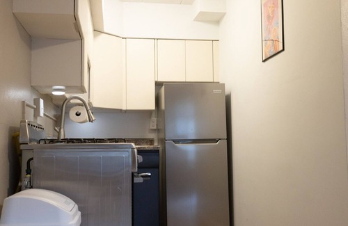 Whittier Apartment | Long term rental in central Minneapolis W/Rental Car