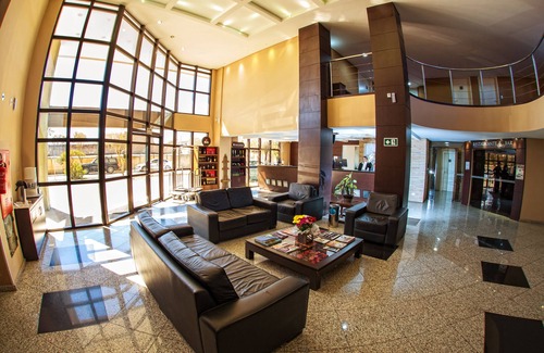 Campo Largo Apartment | Longa Temporada em Hotel