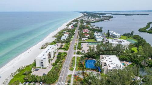 Longboat Key Apartment | Longboat Bay Club