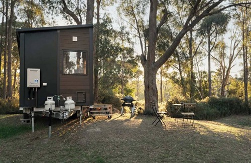 Sailors Hill House | Longmore Estate by Tiny Away
