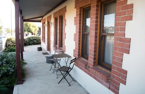 Port Elliot House | Longreach at Port Elliot