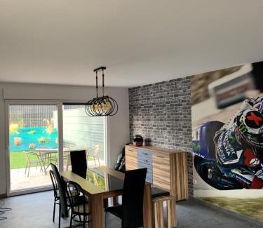 Crehange House | Lonora paddock