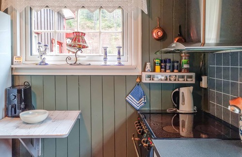 Lund House | Look forward to this cozy cottage with soul.