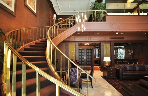 Downtown Las Vegas Hotel | Look No More! 2 Pools, Pet-friendly Property, Nightclub, Walk to the Strip!