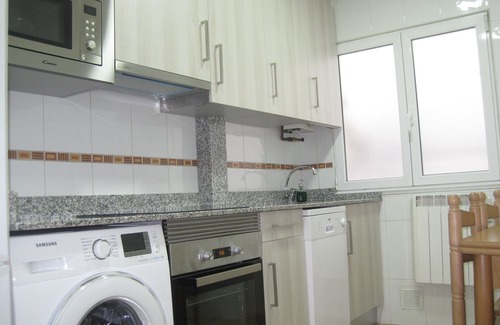 Santander Condo | LOOKING AT THE BAY. BEACH. CITY CENTER, WIFI