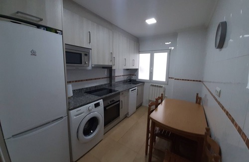 Santander Condo | LOOKING AT THE BAY. BEACH. CITY CENTER, WIFI
