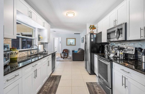 Wellington House | Looking for a peaceful getaway? This Wellington "Casita" Home Awaits You!
