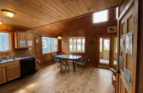 Brier Hill Cabin | Loon Lodge - The Lodges at Oak Point, 1000 Islands - Right on the River!