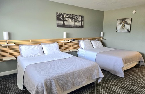Kingston Hotel | Lord Nelson Motel