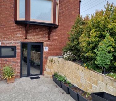 Sandy Bay Apartment | Lords Rest Apartment - Private and Central with Free Parking and Great WIFI