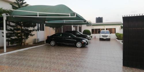 Cape Coast Hotel | Loreto Palm Villa