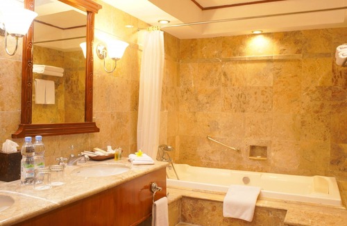 Colomadu Resort | Lorin Solo Hotel