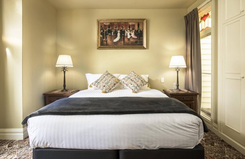 Sassafras House | Lorna Doone - Grand old lady of Sassafras