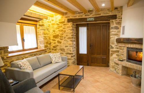 Horcajuelo de la Sierra Apartment | Los Acebos