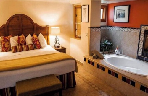The Movie Colony Hotel | Los Arboles Hotel