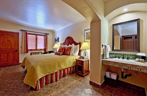 The Movie Colony Hotel | Los Arboles Hotel