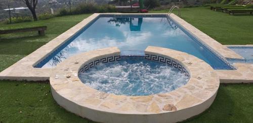 Bedar Ski Chalet | Los Castros