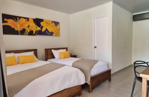 Playa Blanca Hotel | Los Lirios Hotel