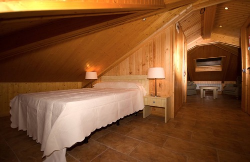 Soto Del Barco House | Los Sombredales