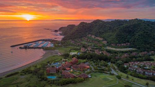 Herradura Apartment | Los Suenos Veranda 3G by Stay in CR