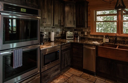 Jefferson Township House | Lost Bear Cabin, Luxury Home Near Hidden Valley and 7 Springs Resorts