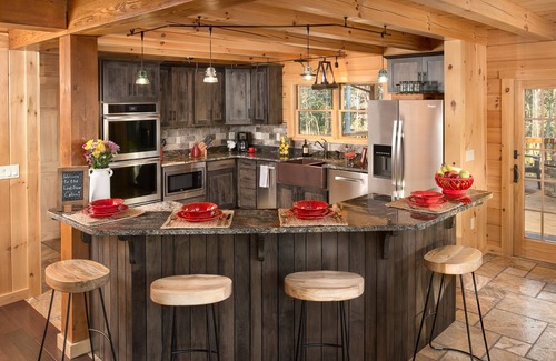 Jefferson Township House | Lost Bear Cabin, Luxury Home Near Hidden Valley and 7 Springs Resorts